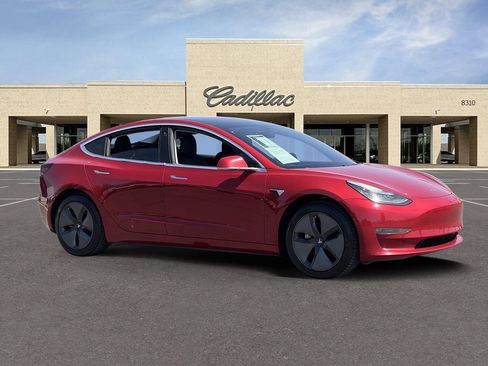 Used 2018 Tesla Model 3 Long Range RWD image 3