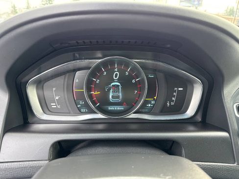 Used 2015 Volvo XC60 T5 Premier image 31