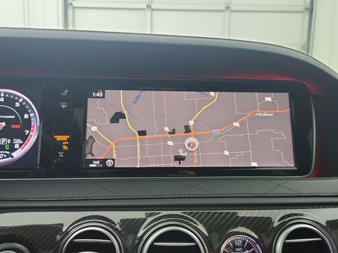 Used 2015 Mercedes-Benz S 63 AMG 4MATIC Sedan image 27