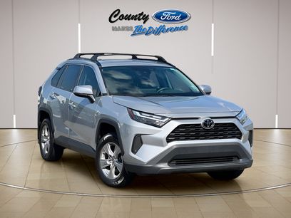 Used 2022 Toyota RAV4 XLE w/ Convenience Package