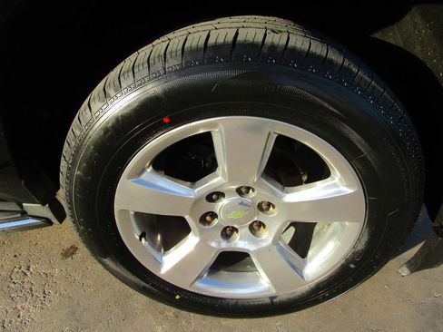 Used 2015 Chevrolet Tahoe LTZ image 8