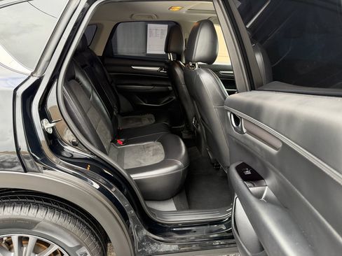 Used 2019 MAZDA CX-5 Touring image 4