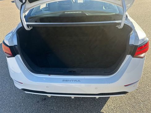 Used 2025 Nissan Sentra S image 36