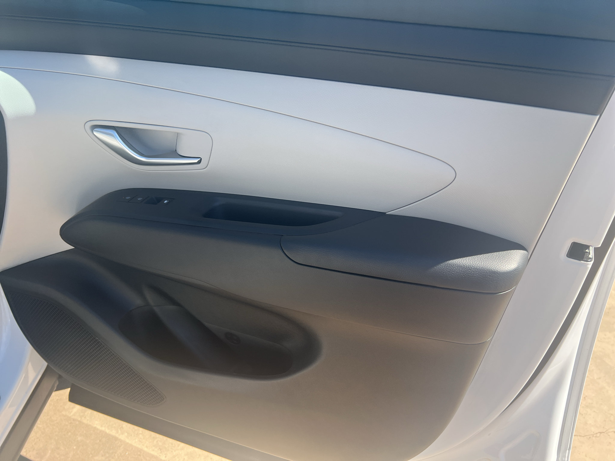 Used 2025 Hyundai Tucson SEL FWD image 16