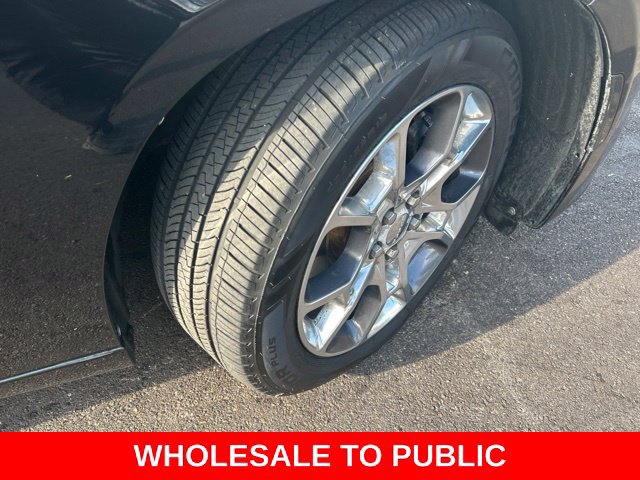Used 2015 Dodge Charger SXT w/ AWD Plus Group image 12