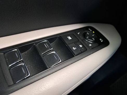 Used 2021 Lexus RX 450h AWD w/ Premium Package image 23