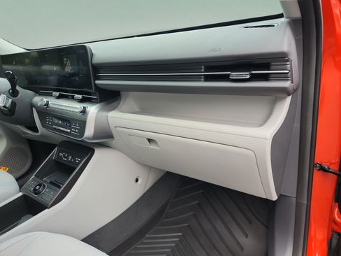 Certified 2024 Hyundai Kona SEL w/ Convenience Package FWD image 21