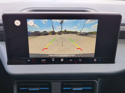 New 2026 Ford Maverick XLT image 17