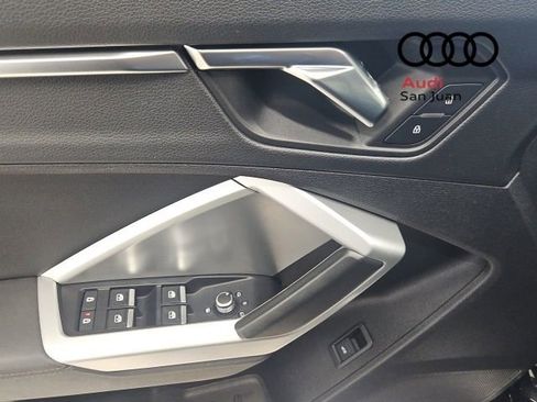 Used 2020 Audi Q3 2.0T Premium w/ Convenience Package image 25