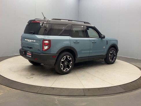 Used 2021 Ford Bronco Sport Outer Banks w/ Outer Banks Package (96D) AWD/4WD image 5