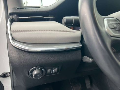 Used 2022 Jeep Compass Limited image 11