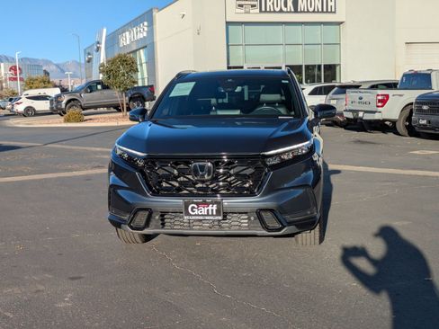 Used 2025 Honda CR-V Sport-L image 9