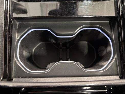 Used 2022 Jeep Grand Cherokee Summit w/ Luxury Tech Group V image 29