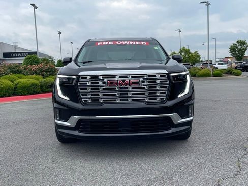 Used 2024 GMC Acadia Denali FWD image 2