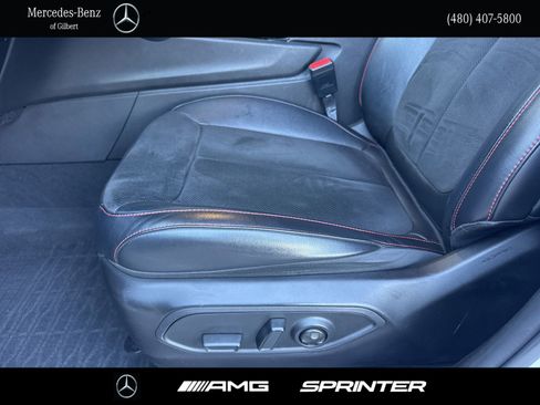 Used 2022 Jeep Grand Cherokee Trailhawk w/ Luxury Tech Group III AWD/4WD image 14