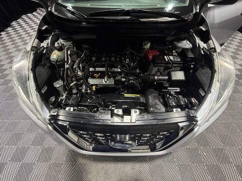 Used 2020 Nissan Kicks S image 21