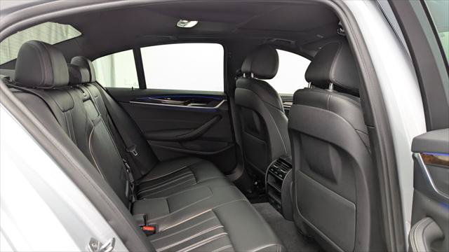 Used 2019 BMW 530e w/ Convenience Package RWD image 17