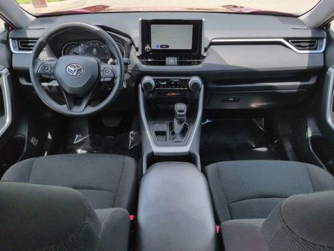 Certified 2023 Toyota RAV4 LE FWD image 15