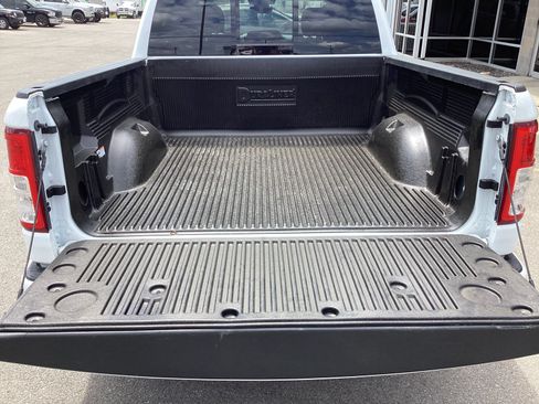 Used 2022 RAM 1500 Big Horn AWD/4WD image 7