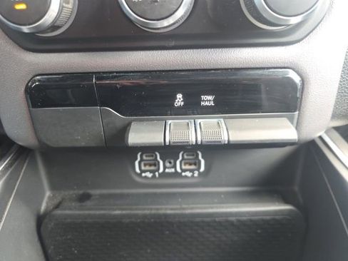 Certified 2022 RAM 1500 Big Horn image 23