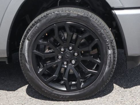 Used 2025 RAM 1500 Limited AWD/4WD image 55
