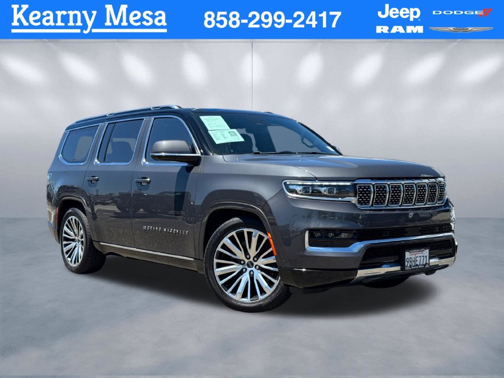Used 2022 Jeep Grand Wagoneer Series III AWD/4WD image 1