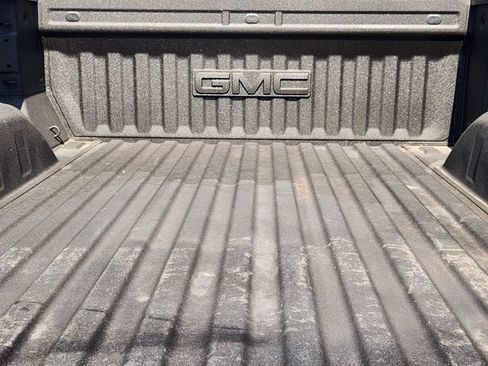 Used 2025 GMC Sierra 1500 Denali w/ Technology Package AWD/4WD image 33