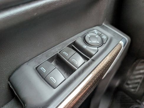 Used 2019 Chevrolet Silverado 1500 LT w/ All-Star Edition image 31