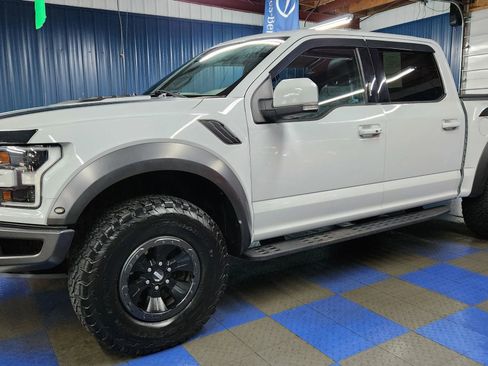 Used 2017 Ford F150 Raptor w/ Equipment Group 802A Luxury image 90