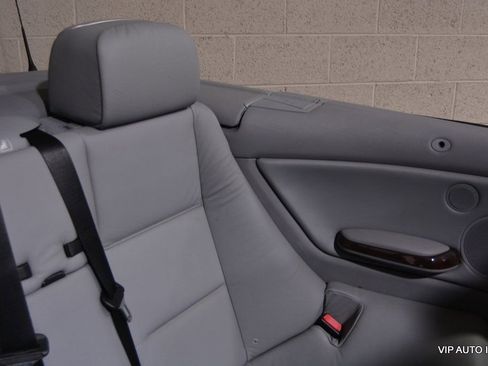 Used 2006 BMW 325Ci Convertible image 28
