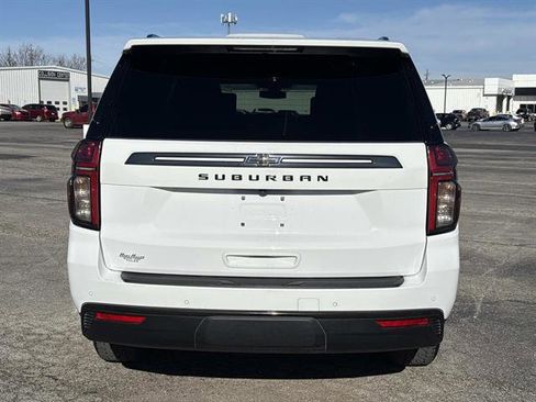 Used 2021 Chevrolet Suburban Z71 w/ Luxury Package image 5