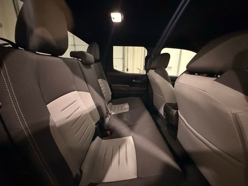 Used 2024 Toyota Tacoma TRD Sport image 30