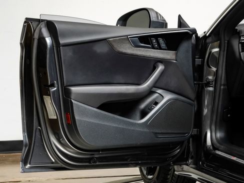 Used 2022 Audi A5 2.0T Premium image 46