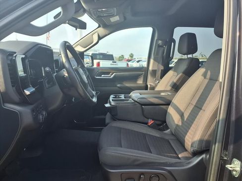 Used 2022 Chevrolet Silverado 1500 RST image 16