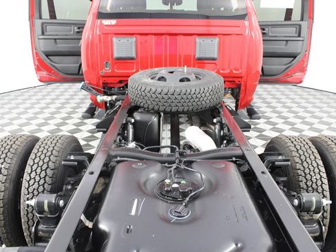 New 2026 RAM 3500 Tradesman w/ Chrome Appearance Group A AWD/4WD image 16