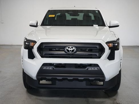 Certified 2025 Toyota Tacoma SR5 RWD image 2