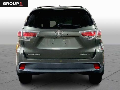 Used 2016 Toyota Highlander Limited Platinum image 4