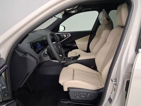 New 2026 BMW X3 xDrive30 w/ Premium Package image 3