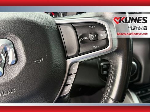 Used 2019 RAM 1500 Big Horn AWD/4WD image 15