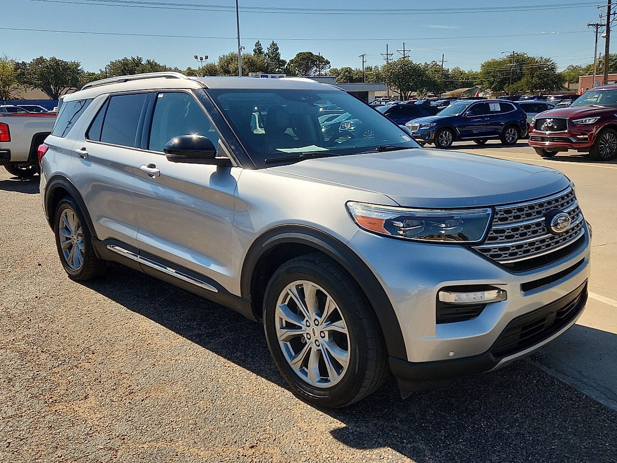 Used 2021 Ford Explorer Limited w/ Equipment Group 301A RWD image 7