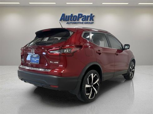 Used 2022 Nissan Rogue Sport SL image 7
