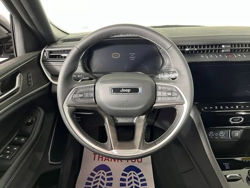 Used 2026 Jeep Grand Cherokee L Limited w/ MOPAR Finishing Package AWD/4WD image 19