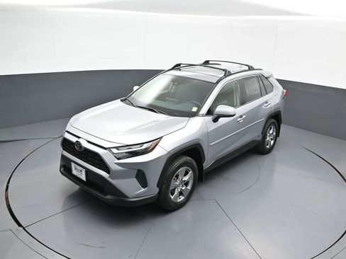 Certified 2025 Toyota RAV4 XLE w/ Convenience Package AWD/4WD image 35