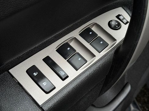 Used 2011 Chevrolet Silverado 1500 1HY image 11