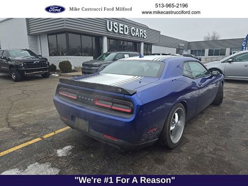 Used 2020 Dodge Challenger R/T Scat Pack w/ Shaker Package image 2