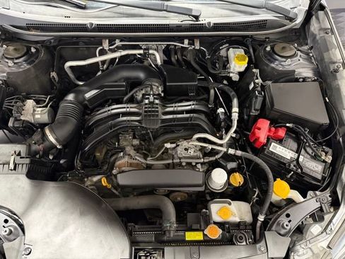 Used 2020 Subaru Outback Premium image 41