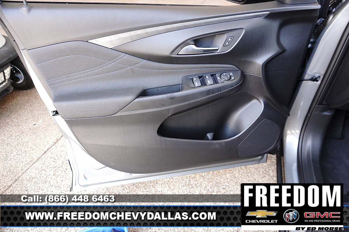 New 2026 Buick Envista Sport Touring w/ Convenience I Package FWD image 34
