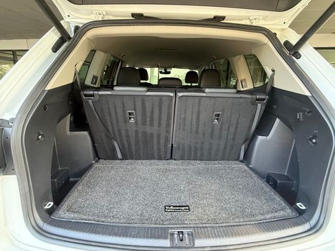 Used 2021 Volkswagen Atlas SE FWD image 21