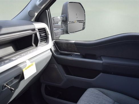 New 2026 Ford F350 XLT w/ XLT Premium Package image 10