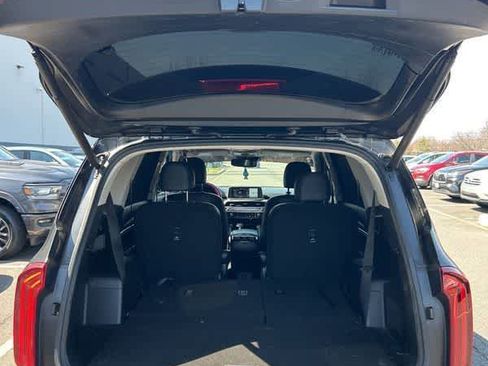 Used 2020 Kia Telluride SX image 23